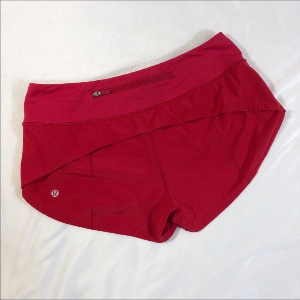 EUC Lululemon RED 2.5” Speed Shorts size 4